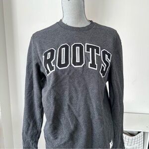 Roots Grey Logo Crewneck Sweater – Men’s XS